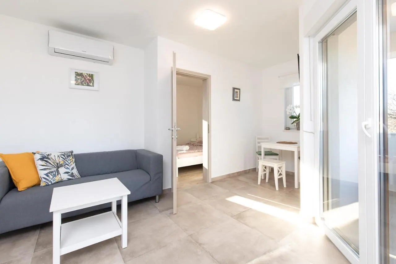 Apartments Brig Perfect Countryside Holiday! Krk Town